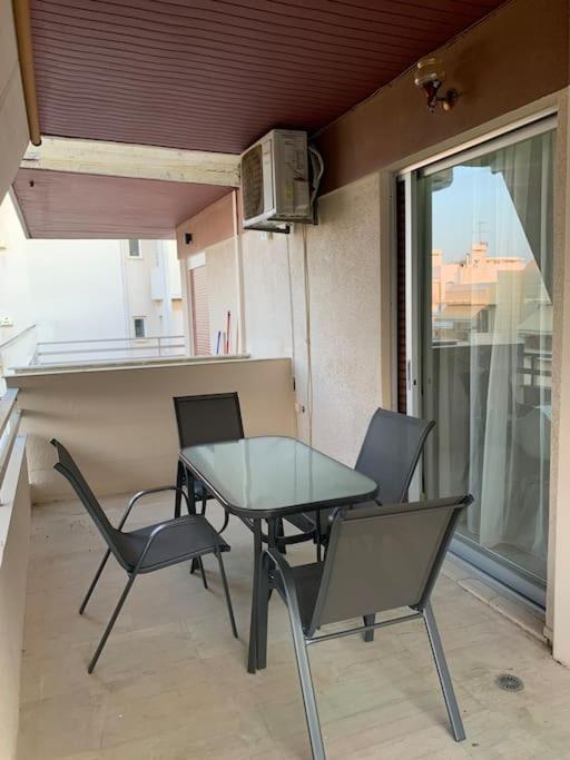 Varkiza Lux Apartment Екстер'єр фото